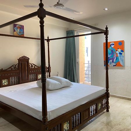 Art House Vasant Vihar New Delhi Bed and Breakfast Buitenkant foto