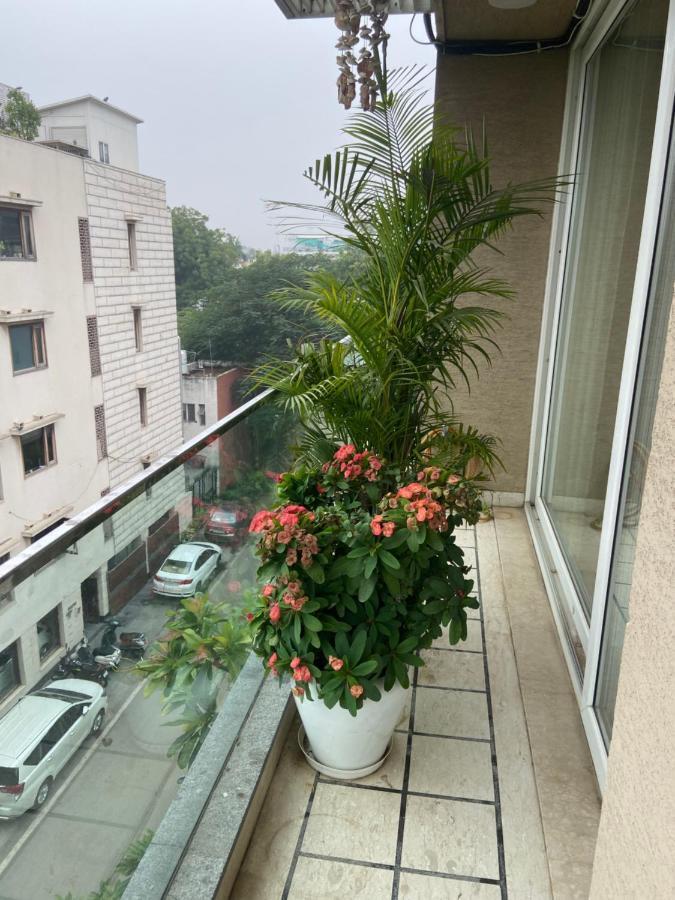 Art House Vasant Vihar New Delhi Bed and Breakfast Buitenkant foto