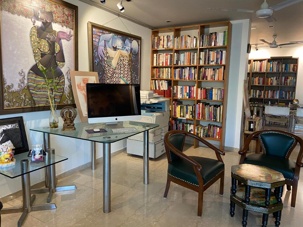 Art House Vasant Vihar New Delhi Bed and Breakfast Buitenkant foto