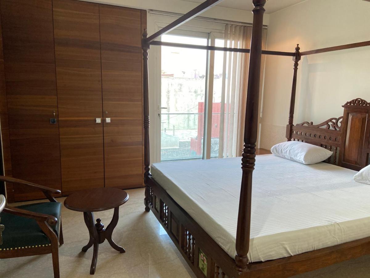 Art House Vasant Vihar New Delhi Bed and Breakfast Buitenkant foto